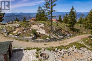 210 Peregrine Place. Osoyoos, British Columbia