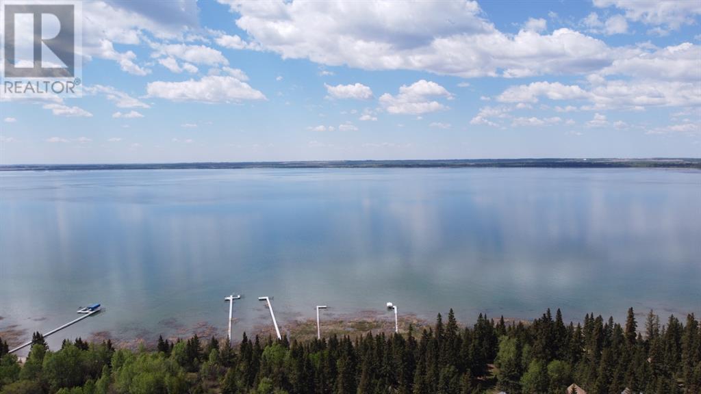 807 Brightsand Crescent, Brightsand Lake