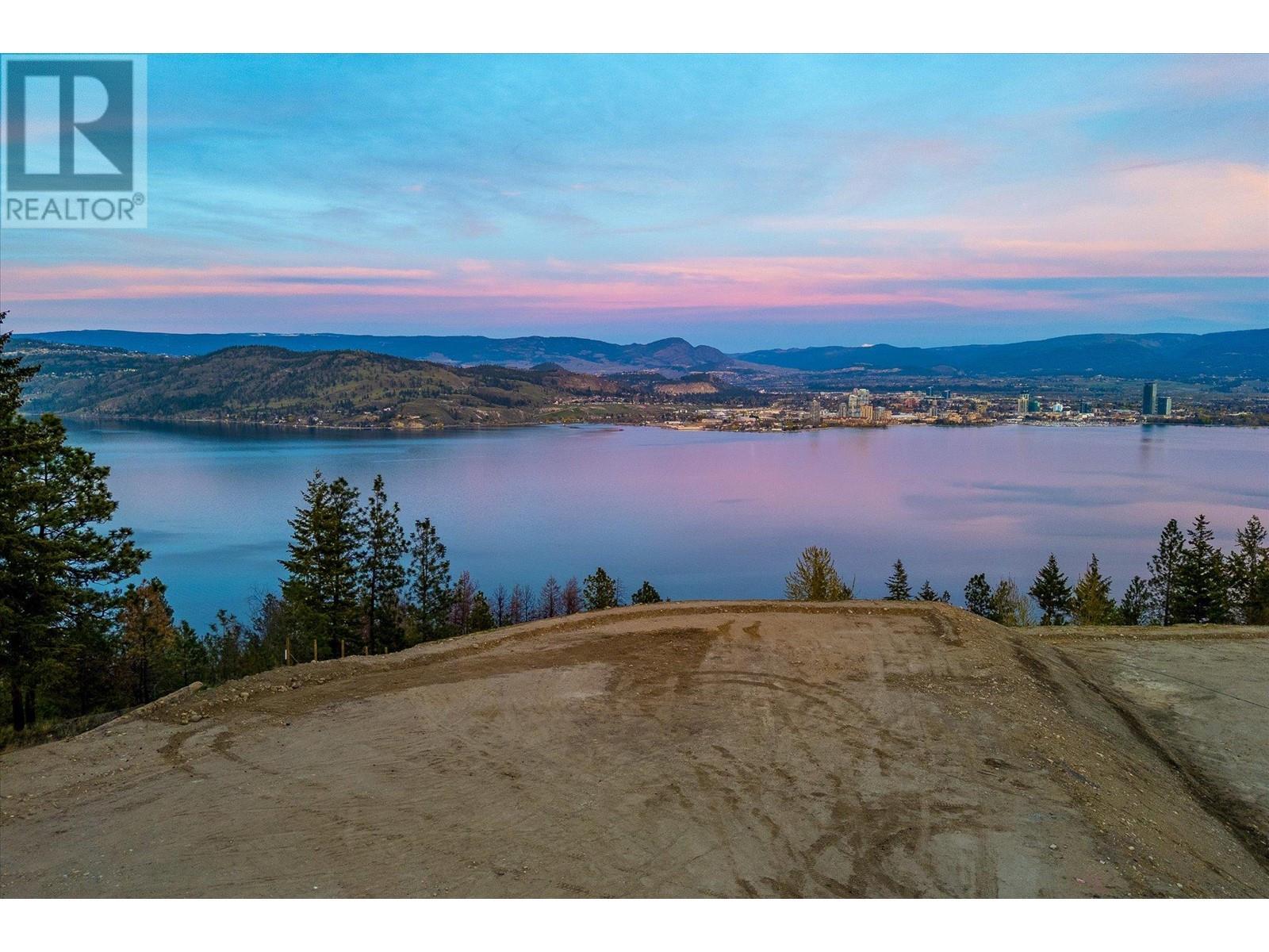 1045 Bear Creek Lane Unit# 8. West Kelowna, British Columbia
