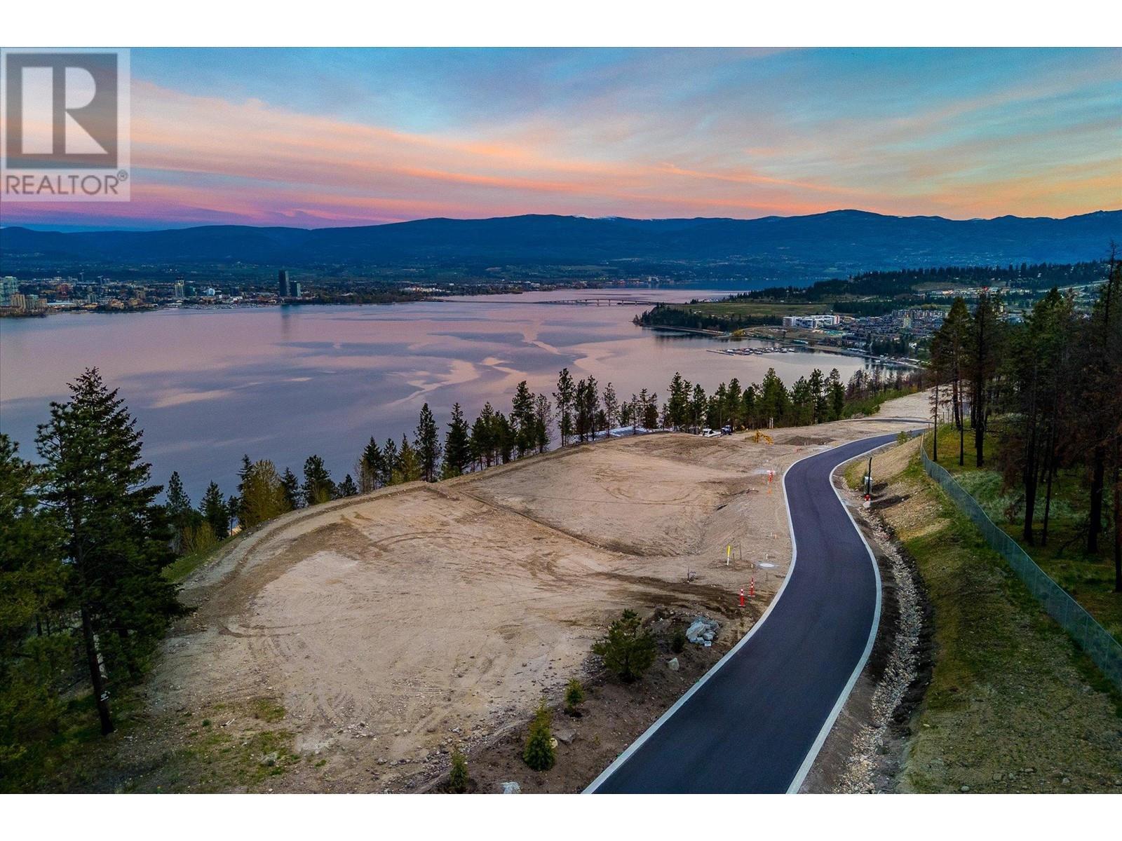 1045 Bear Creek Lane Unit# 8. West Kelowna, British Columbia