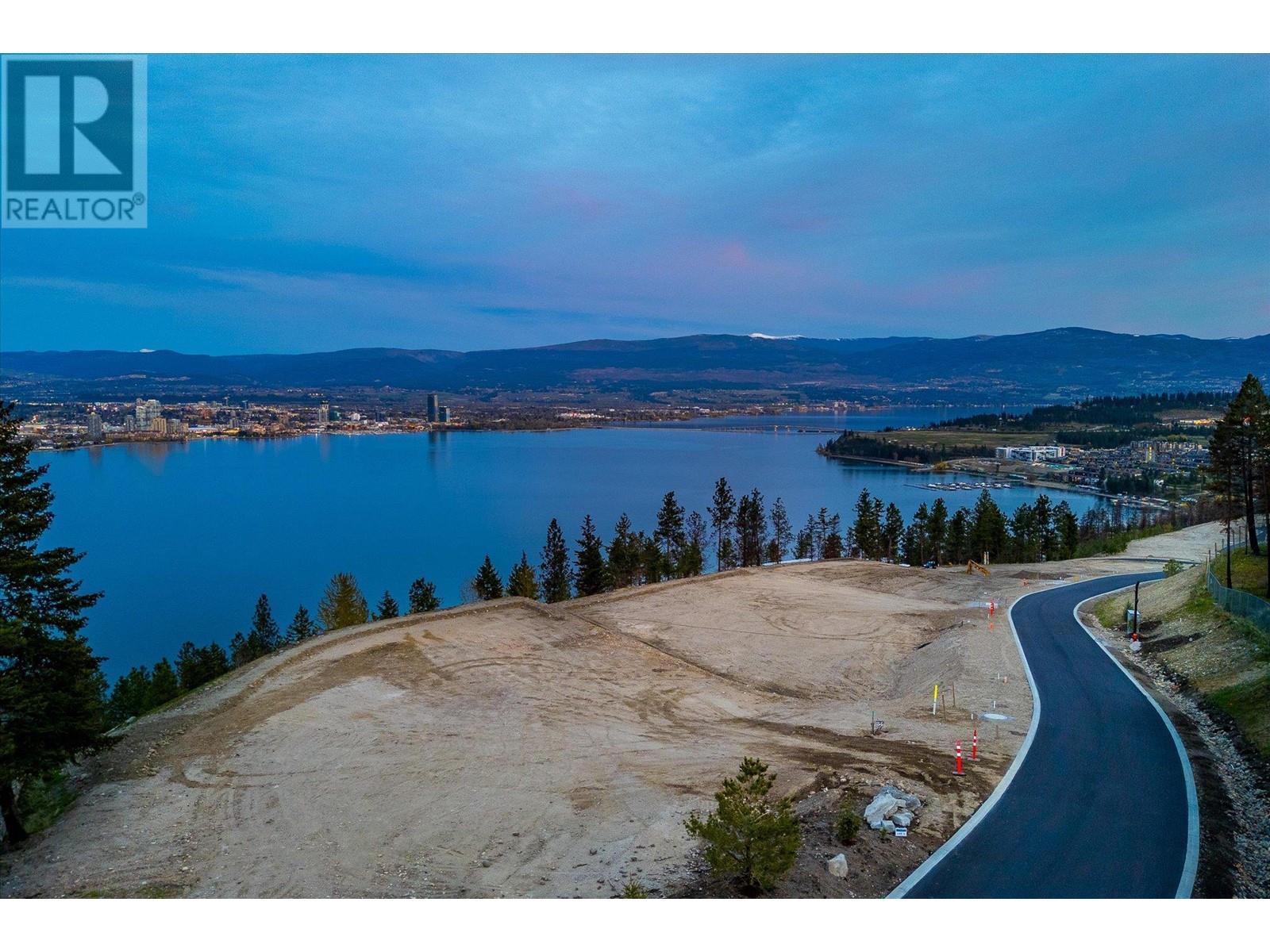 1045 Bear Creek Lane Unit# 8. West Kelowna, British Columbia