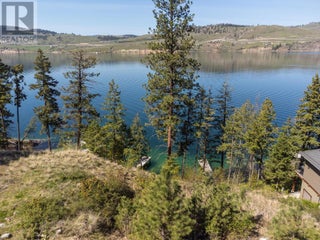 5649 Cosens Bay Road Unit# 17 Lot# 17. Coldstream, British Columbia