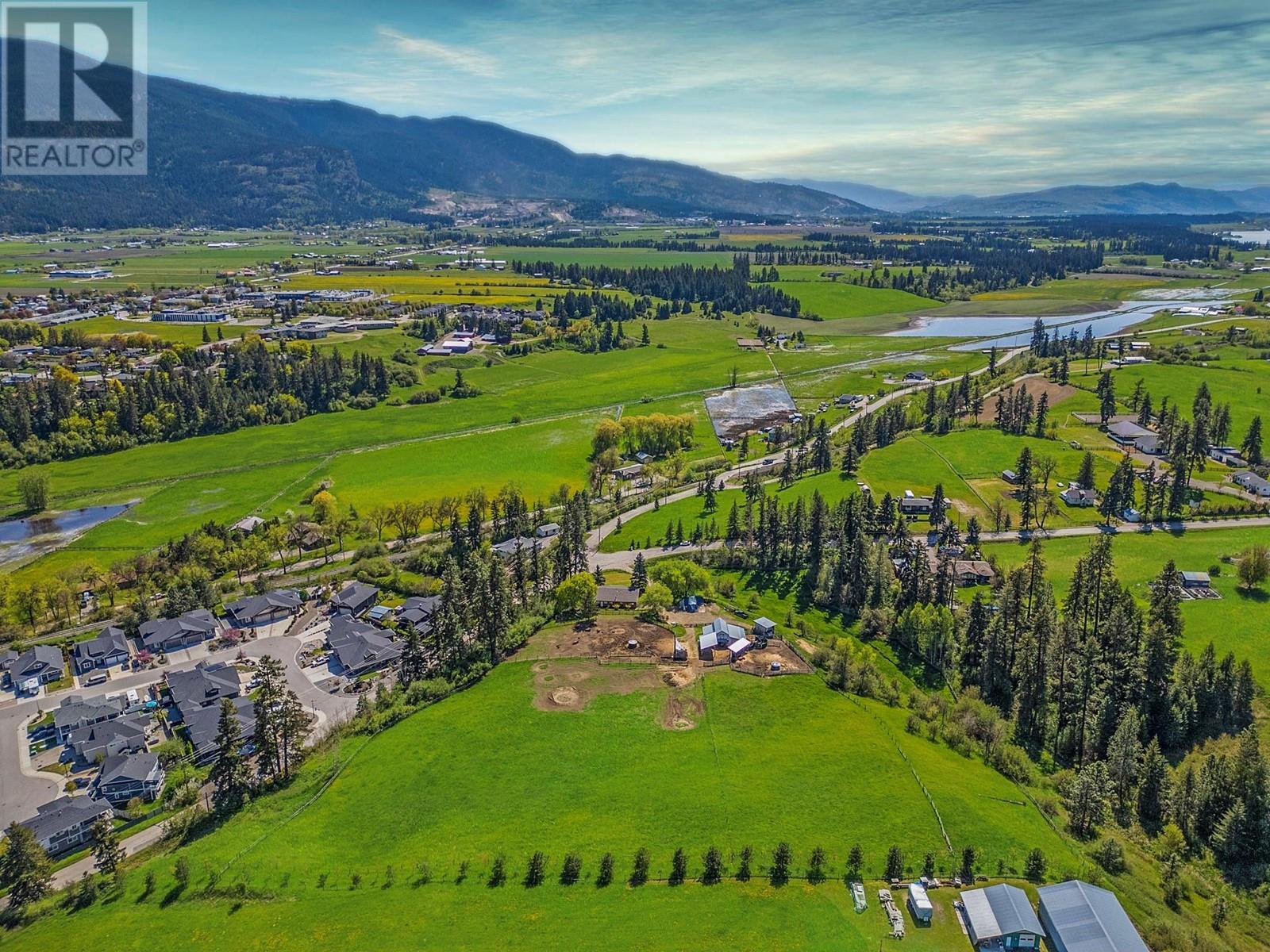 4000 Noble Road. Armstrong, British Columbia