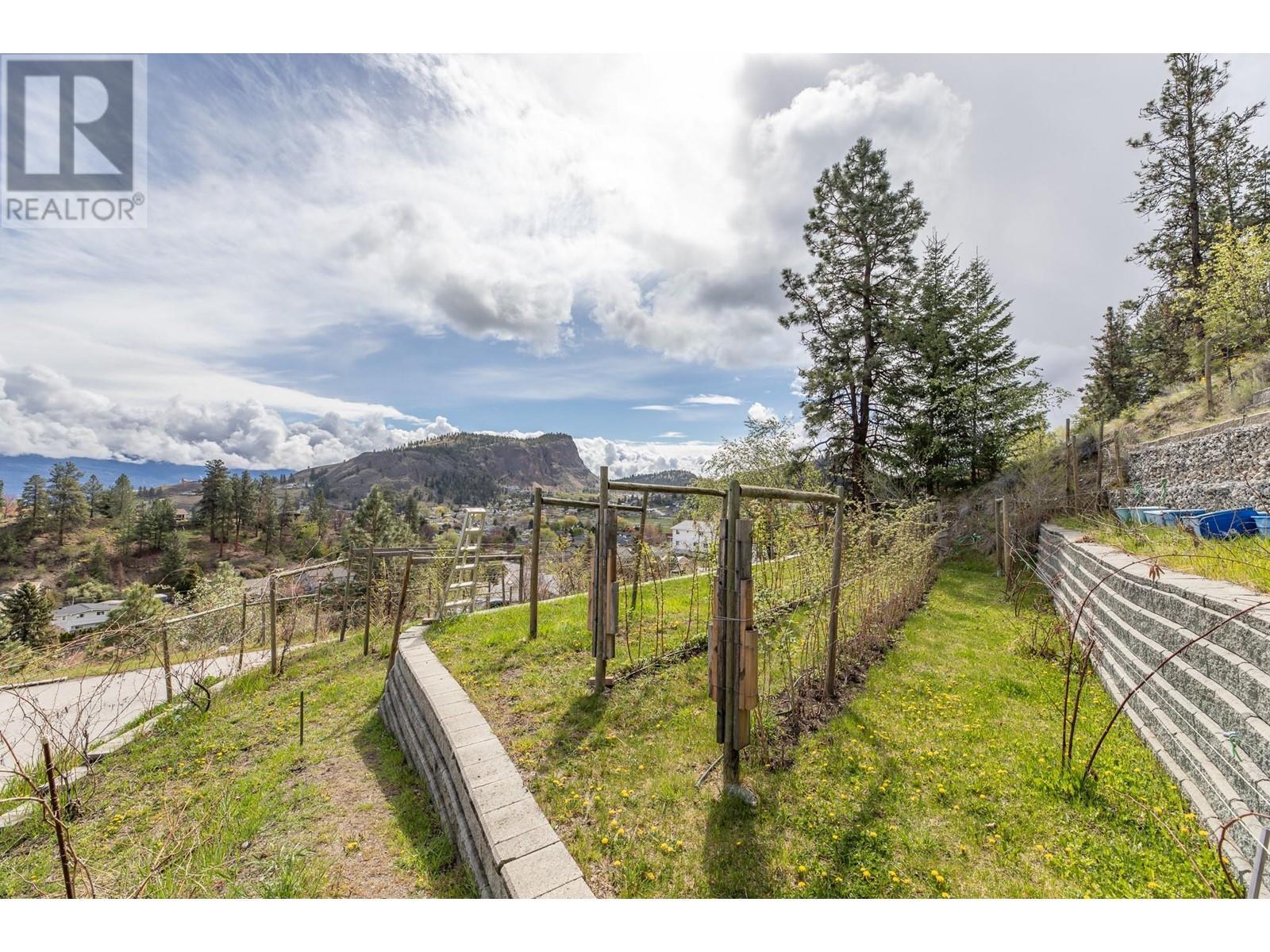 12596 Taylor Place. Summerland, British Columbia