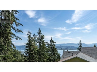 1525 Scott Crescent. West Kelowna, British Columbia