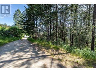 1525 Scott Crescent. West Kelowna, British Columbia