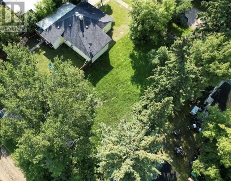 3208 Olson Street, Donalda