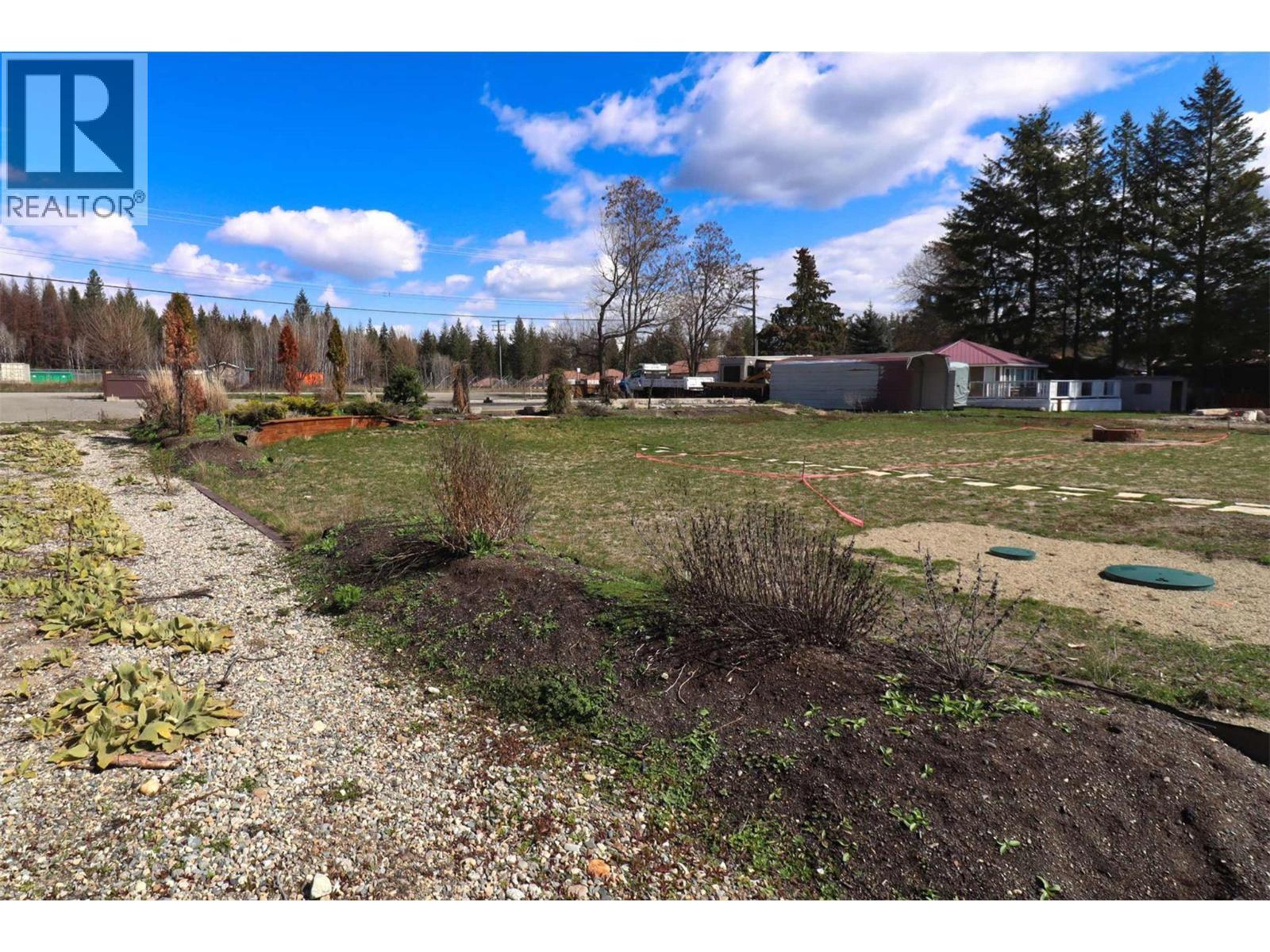 1497 Little Shuswap Road. Chase, British Columbia