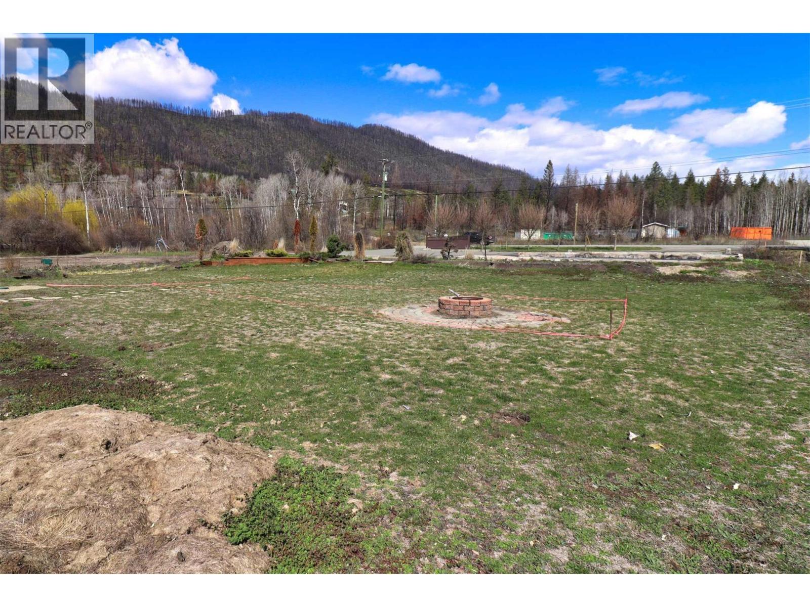 1497 Little Shuswap Road. Chase, British Columbia