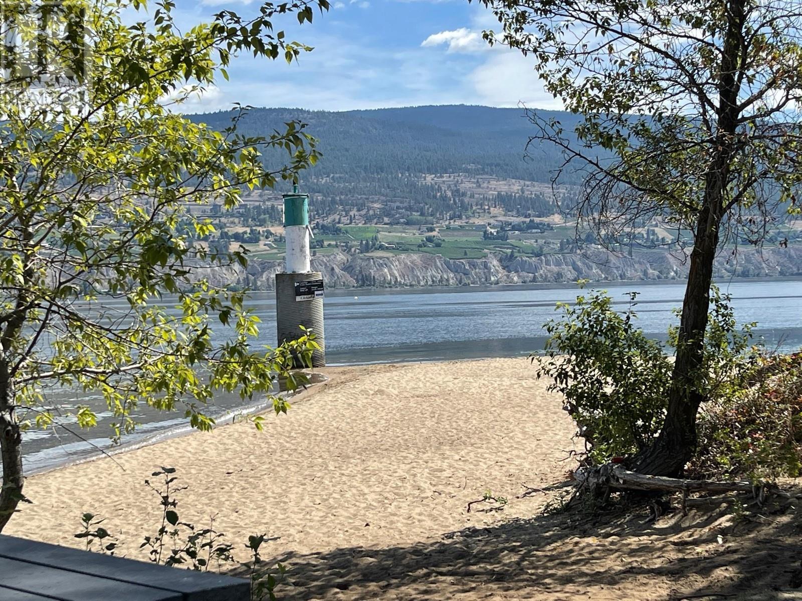 1727 Treffry Place. Summerland, British Columbia