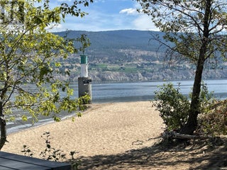 1727 Treffry Place. Summerland, British Columbia