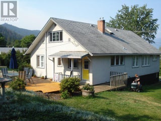 8724, 8730, 8734 Okanagan Landing Road. Vernon, British Columbia