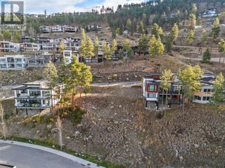 3332 Black Pine Lane. Kelowna, British Columbia
