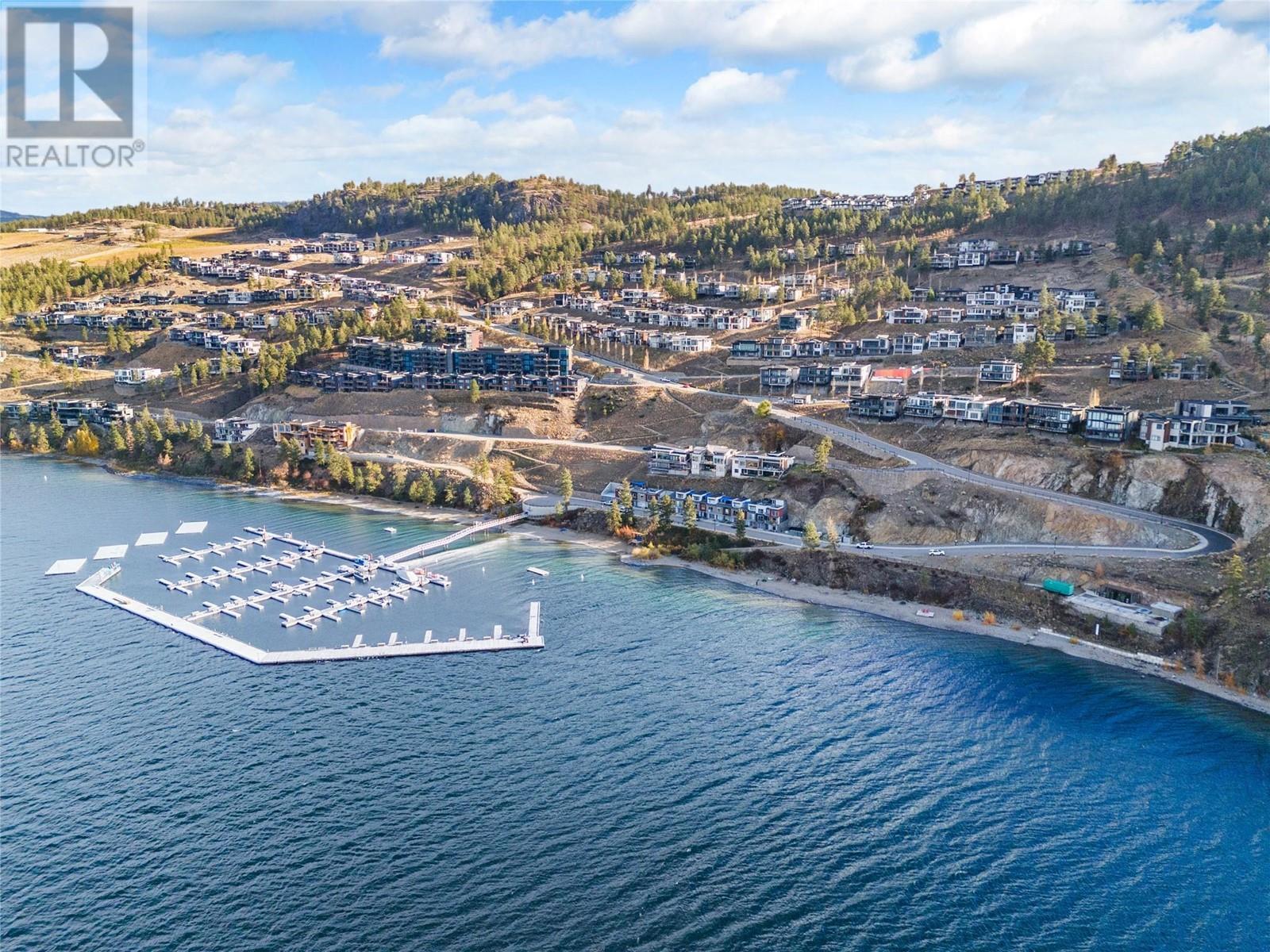 3332 Black Pine Lane. Kelowna, British Columbia