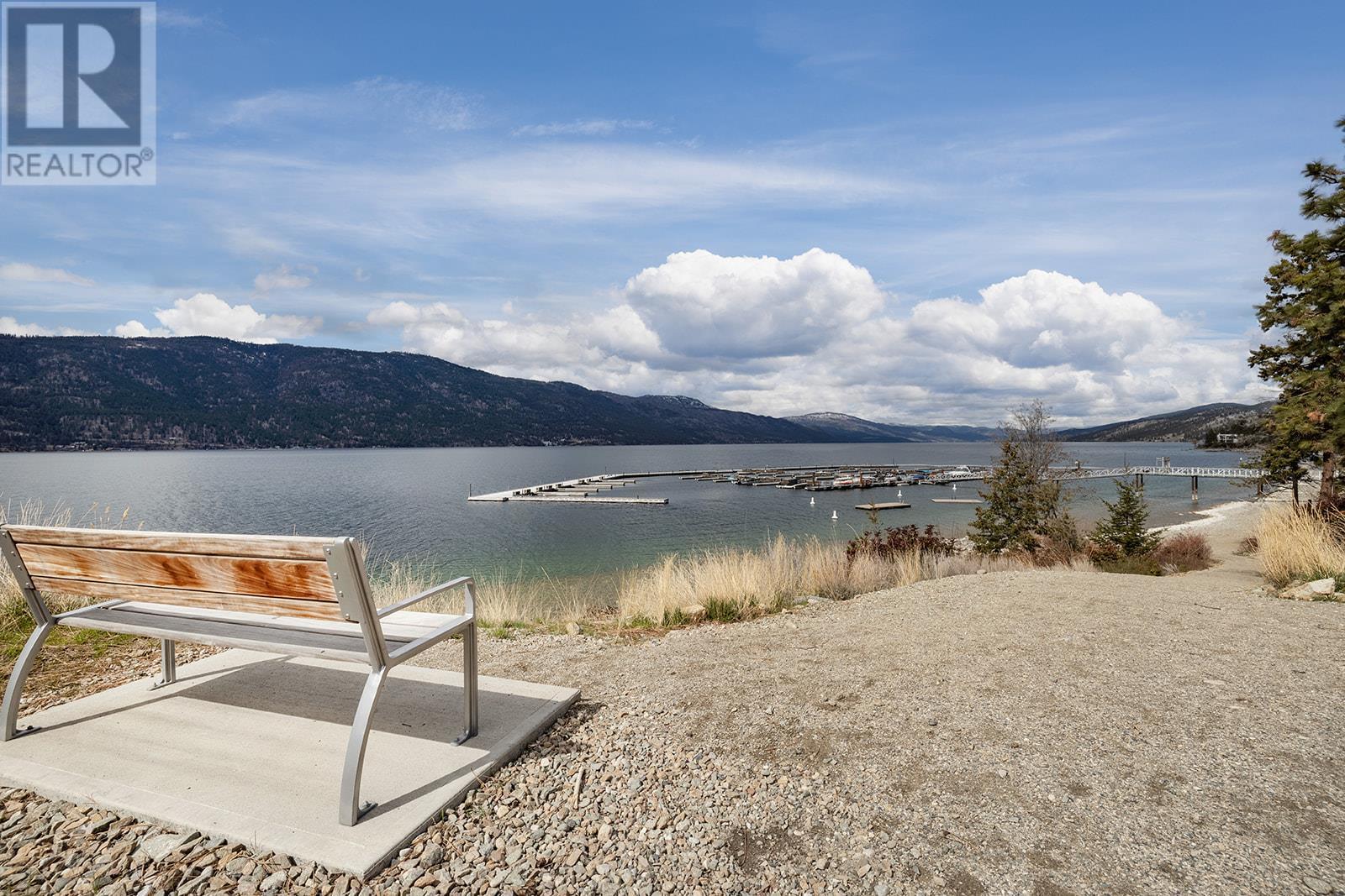 3332 Black Pine Lane. Kelowna, British Columbia