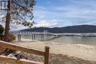 3332 Black Pine Lane. Kelowna, British Columbia