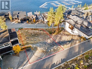 3332 Black Pine Lane. Kelowna, British Columbia