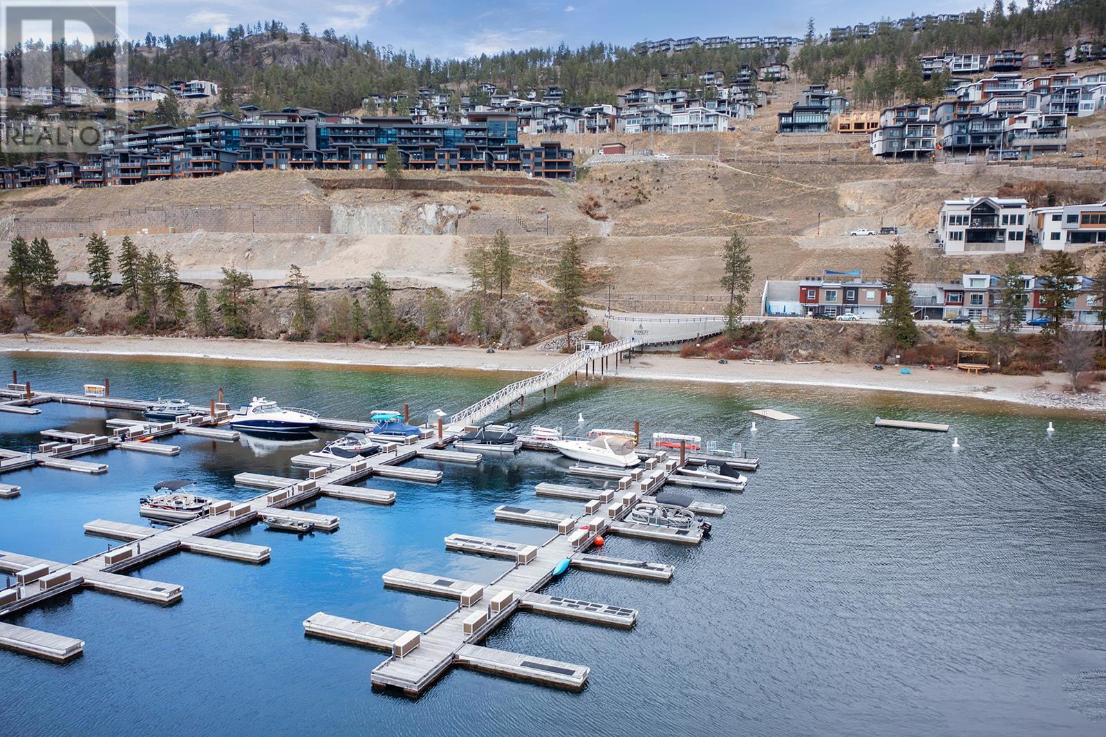 3332 Black Pine Lane. Kelowna, British Columbia