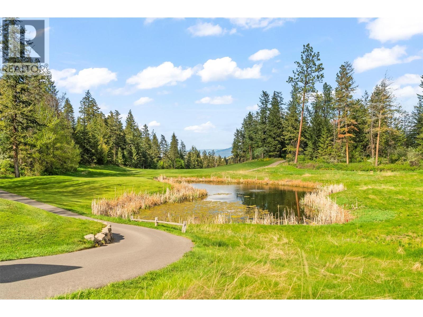 501 Vardon Lane. Vernon, British Columbia