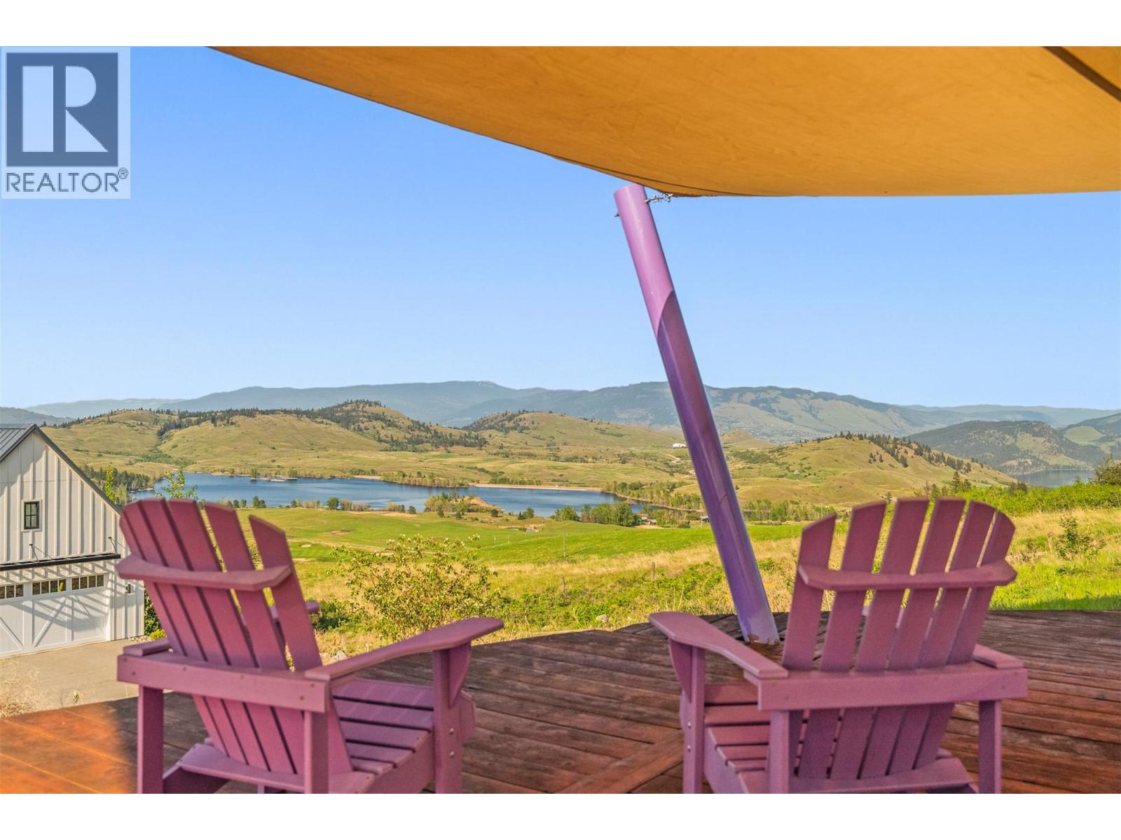 501 Vardon Lane. Vernon, British Columbia