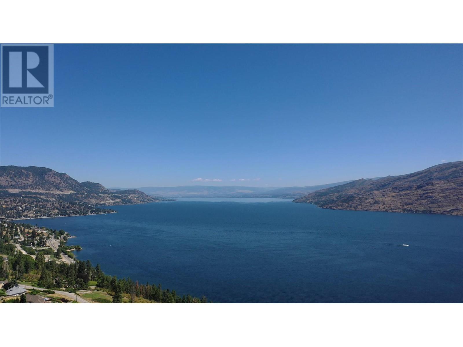 6212 Gummow Road & 6266 Lipsett Avenue. Peachland, British Columbia