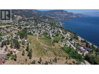 6212 Gummow Road & 6266 Lipsett Avenue. Peachland, British Columbia