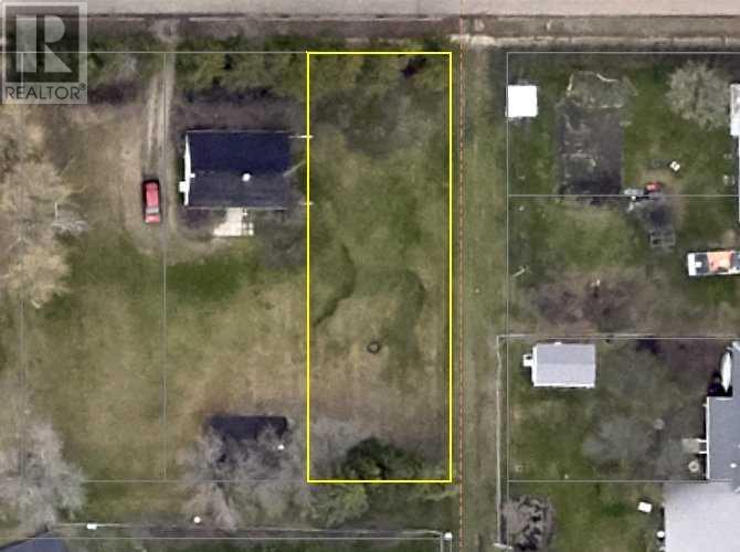 10315 103 Street, Hythe