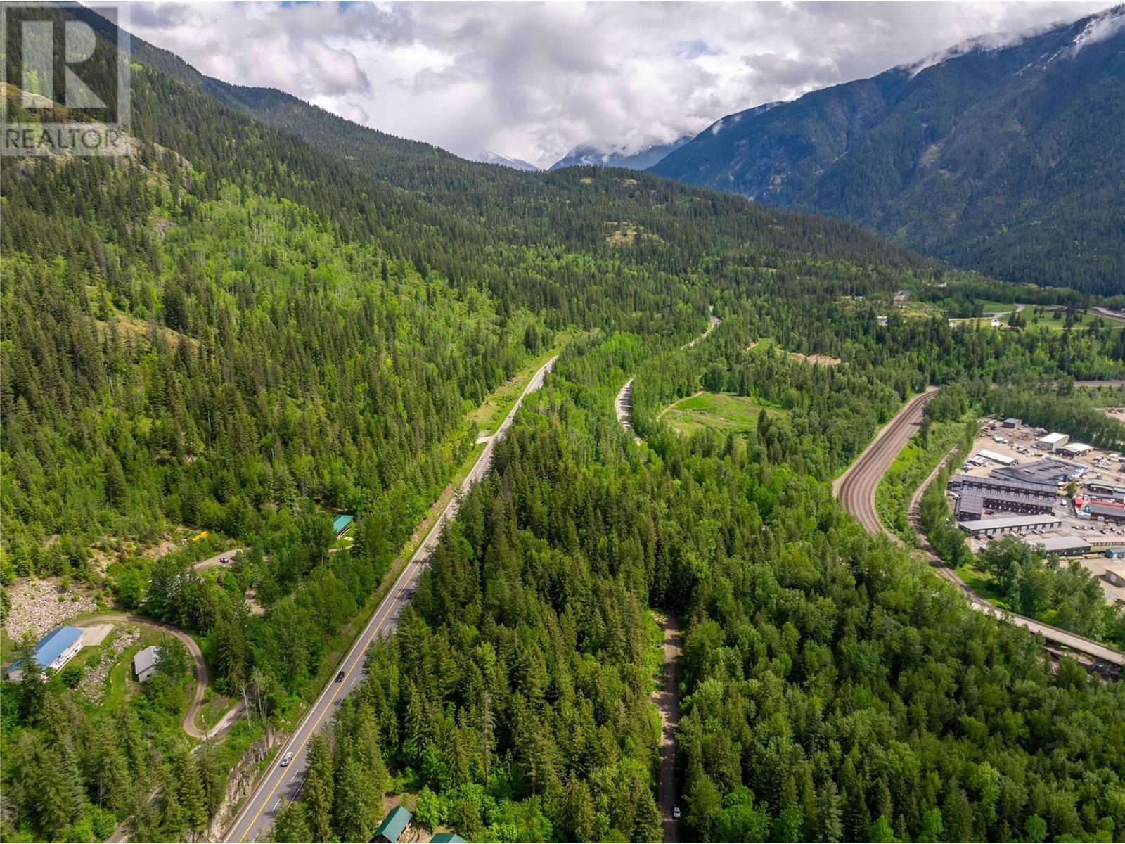 714 Cedar Street. Revelstoke, British Columbia