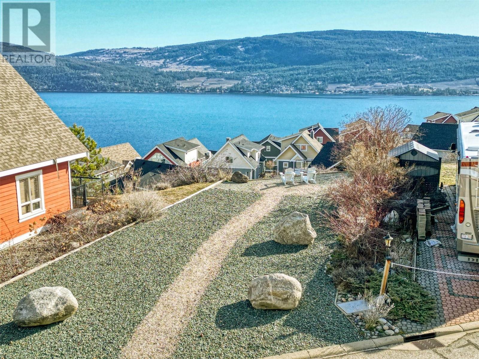 6755 La Palma Loop Unit# 225. Kelowna, British Columbia