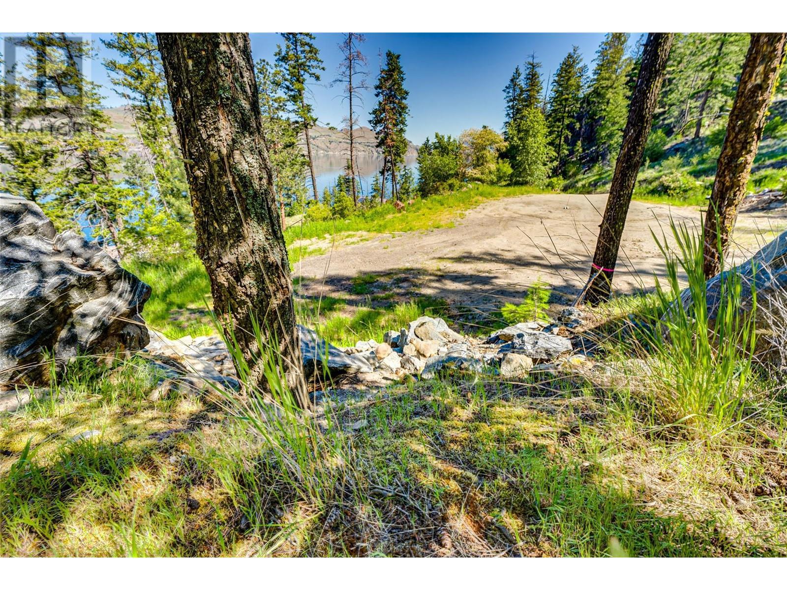 5649 Cosens Bay Road Unit# 23 Lot# 23. Coldstream, British Columbia