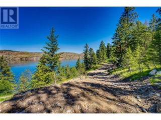 5649 Cosens Bay Road Unit# 28a Lot# 28a. Coldstream, British Columbia