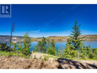 5649 Cosens Bay Road Unit# 28a Lot# 28a. Coldstream, British Columbia