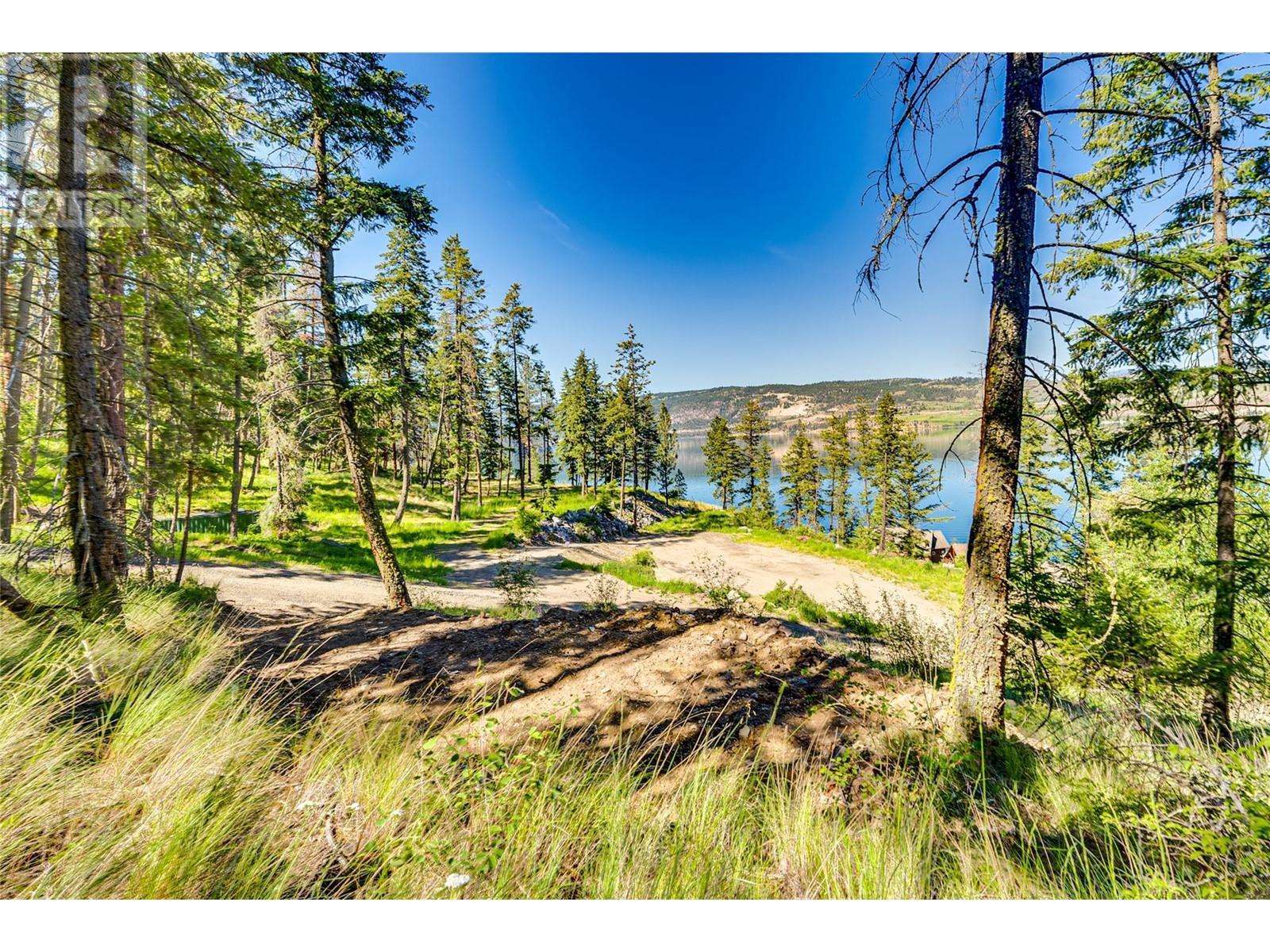 5649 Cosens Bay Road Unit# 28 Lot# 28. Coldstream, British Columbia
