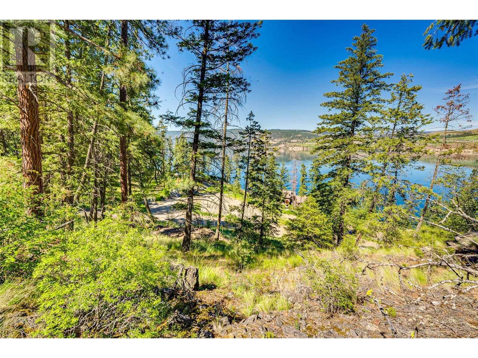 5649 Cosens Bay Road Unit# 28 Lot# 28. Coldstream, British Columbia