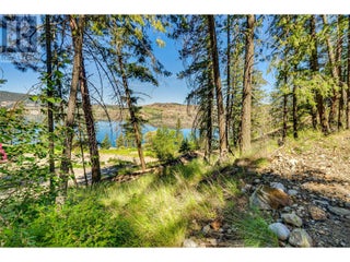 5649 Cosens Bay Road Unit# 28 Lot# 28. Coldstream, British Columbia