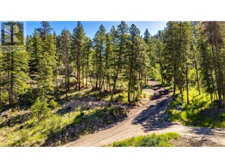 5649 Cosens Bay Road Unit# 28 Lot# 28. Coldstream, British Columbia