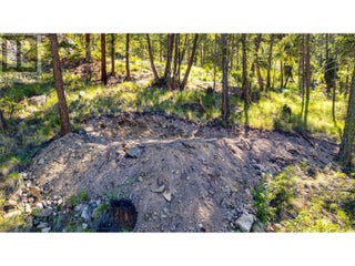 5649 Cosens Bay Road Unit# 28 Lot# 28. Coldstream, British Columbia