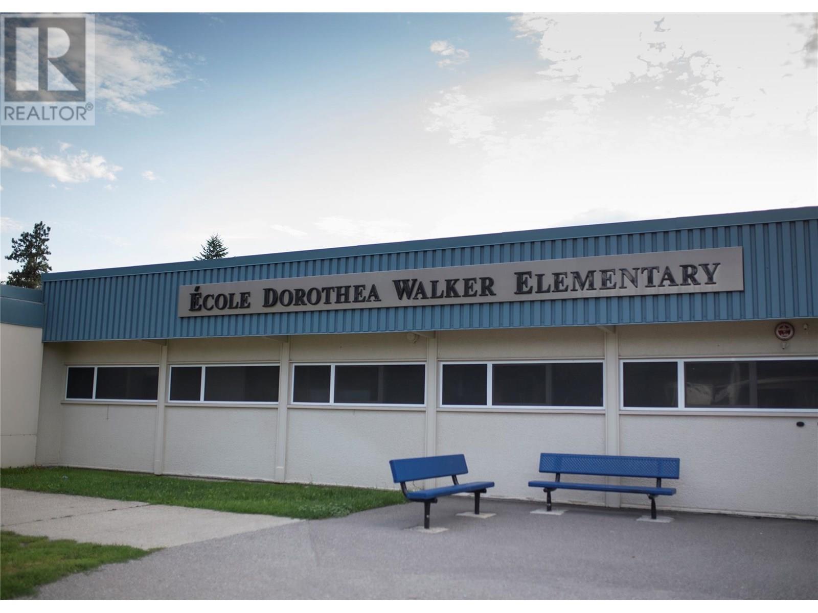 908 Bull Crescent Lot# 90. Kelowna, British Columbia