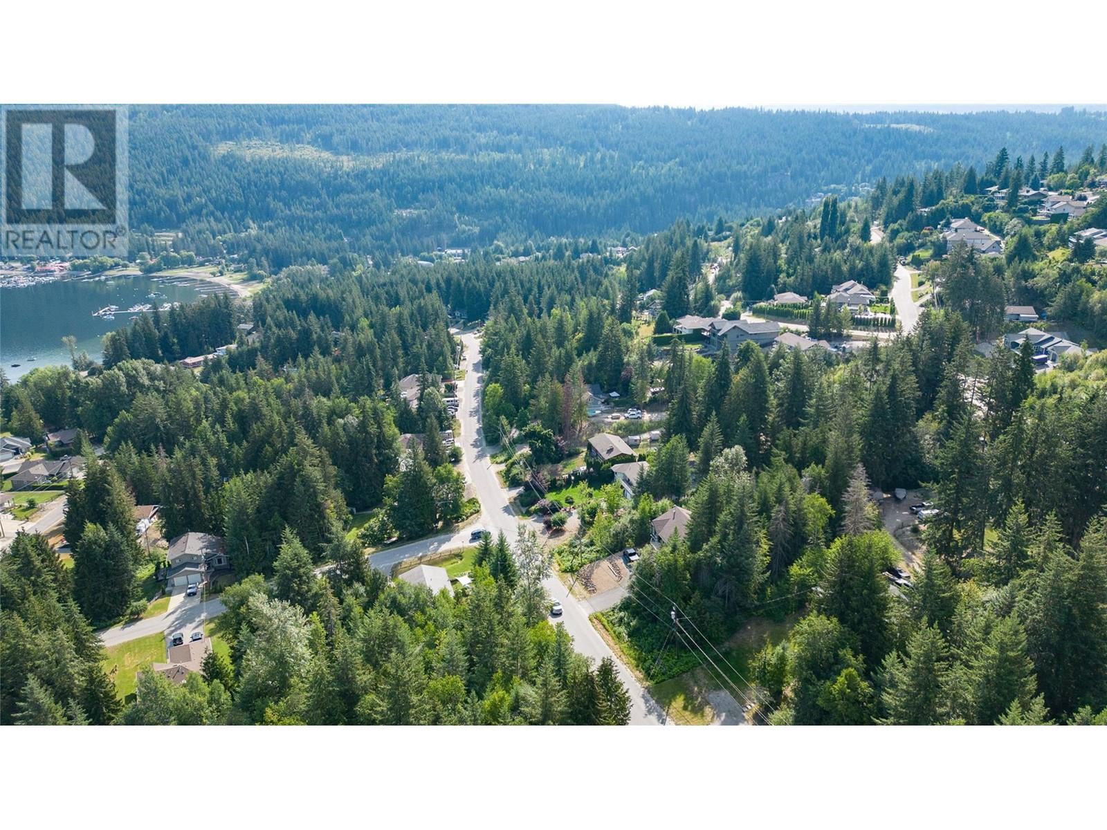 46 Centennial Drive. Blind Bay, British Columbia