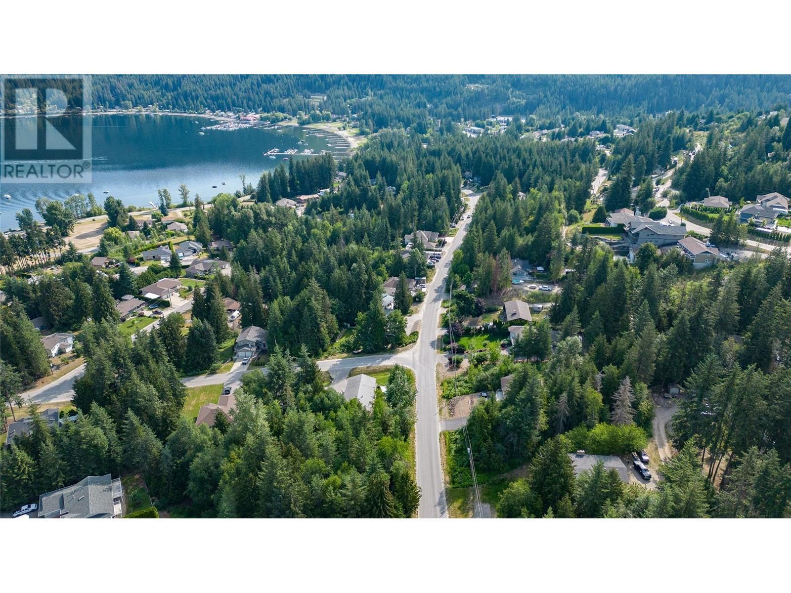 46 Centennial Drive. Blind Bay, British Columbia