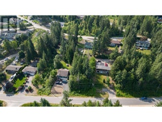 46 Centennial Drive. Blind Bay, British Columbia