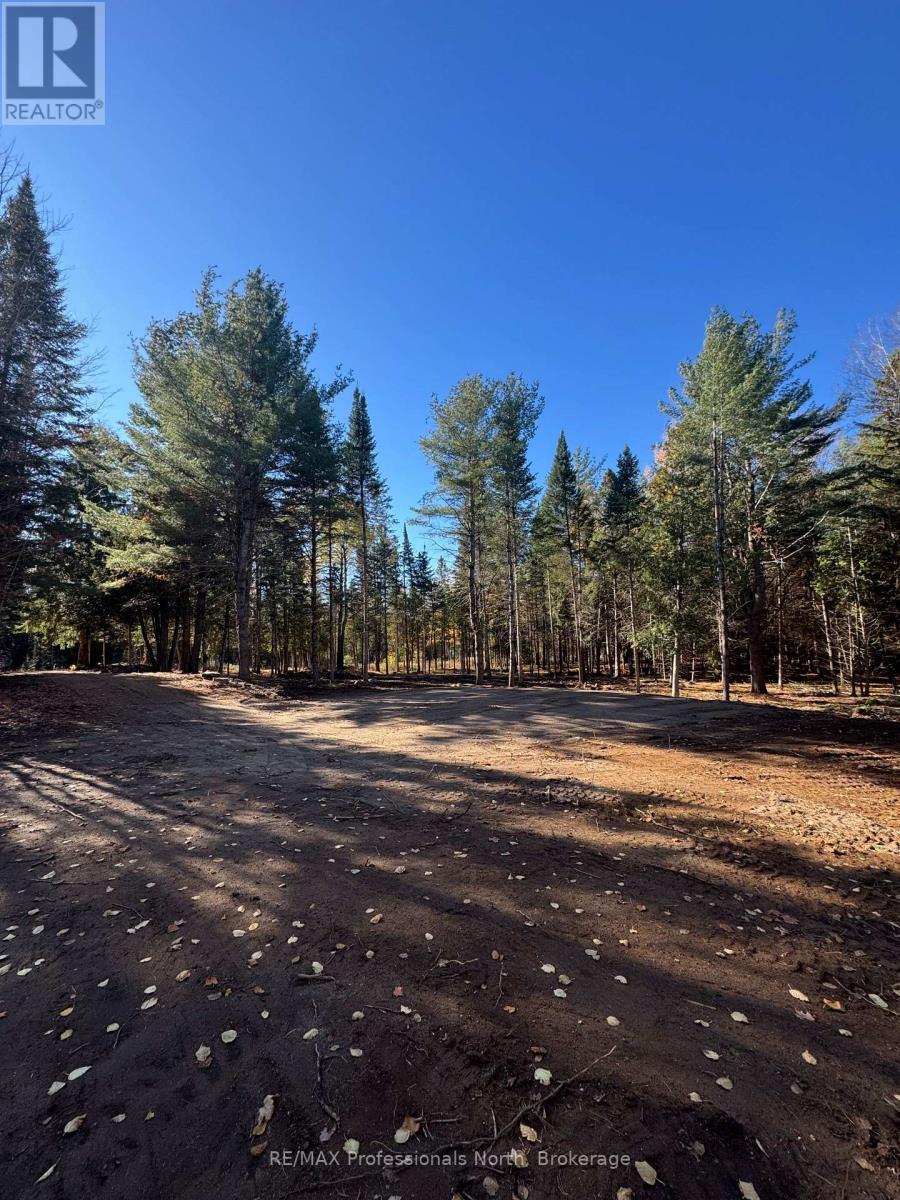 1897 Blairhampton Road, Minden Hills (minden)