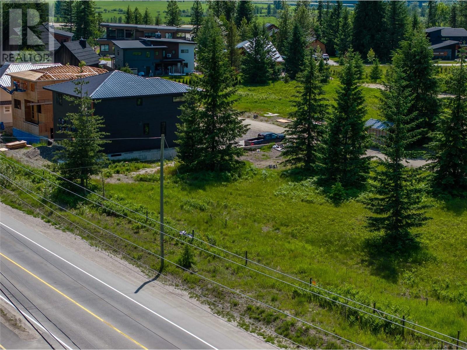 2004 Lanzo Lane Lot# Sl 3. Revelstoke, British Columbia