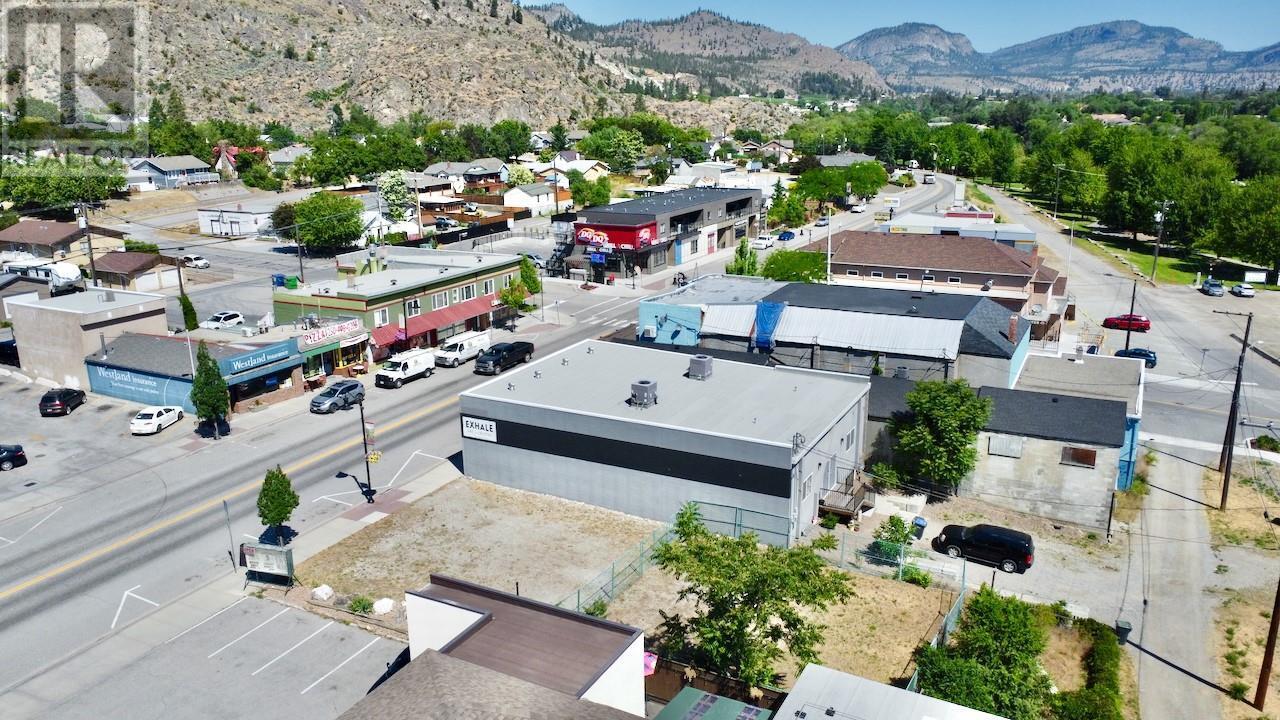 6363 & 6365 Main Street. Oliver, British Columbia