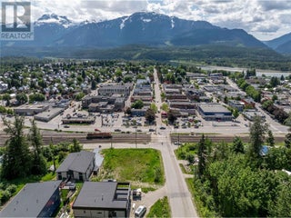 98 Track Street. Revelstoke, British Columbia