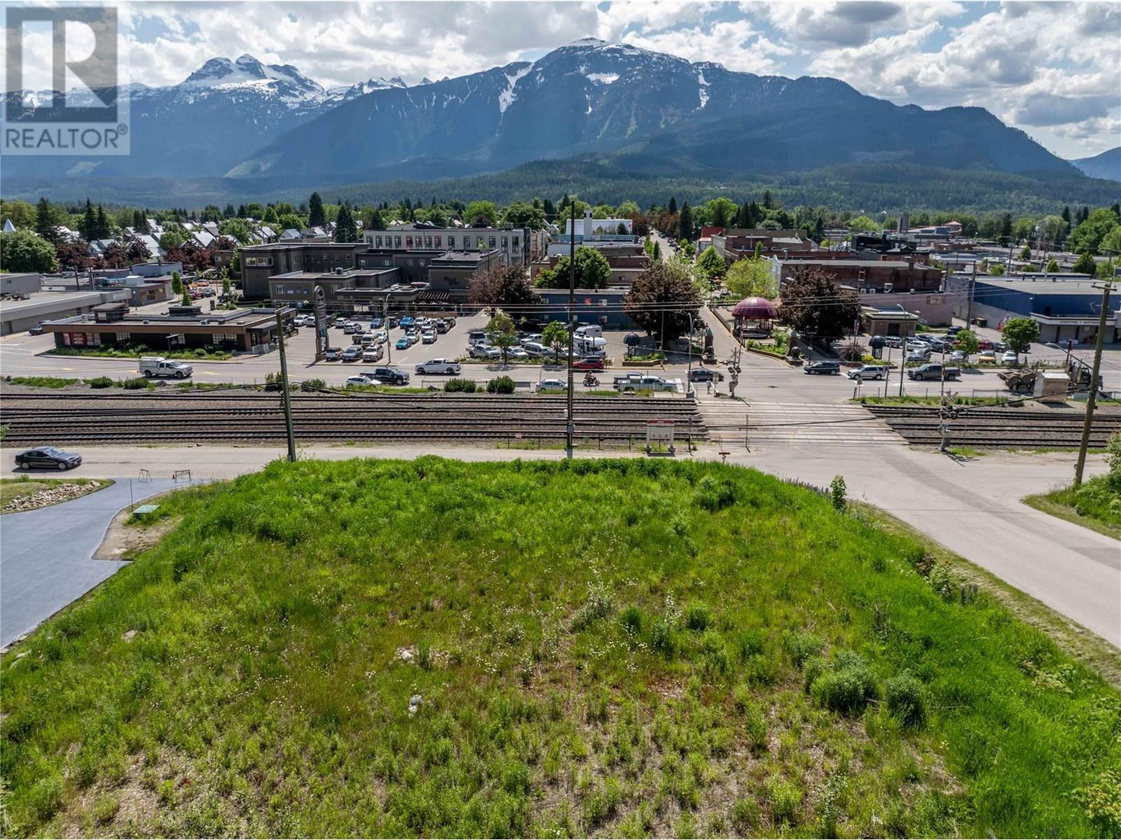 98 Track Street. Revelstoke, British Columbia