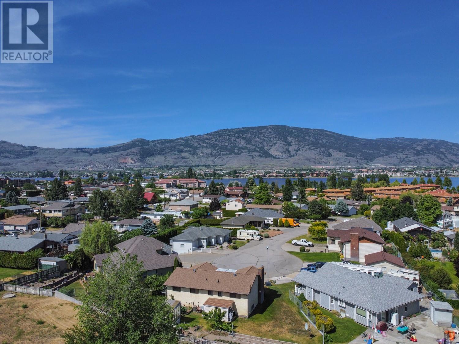 7012 Tamarack Drive. Osoyoos, British Columbia
