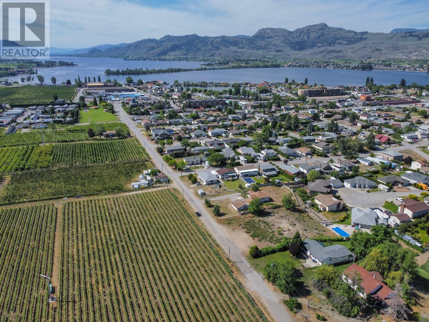 7012 Tamarack Drive. Osoyoos, British Columbia