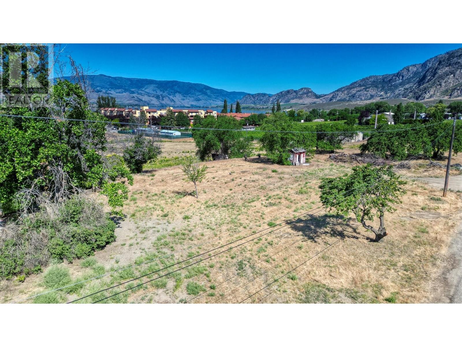 7012 Tamarack Drive. Osoyoos, British Columbia