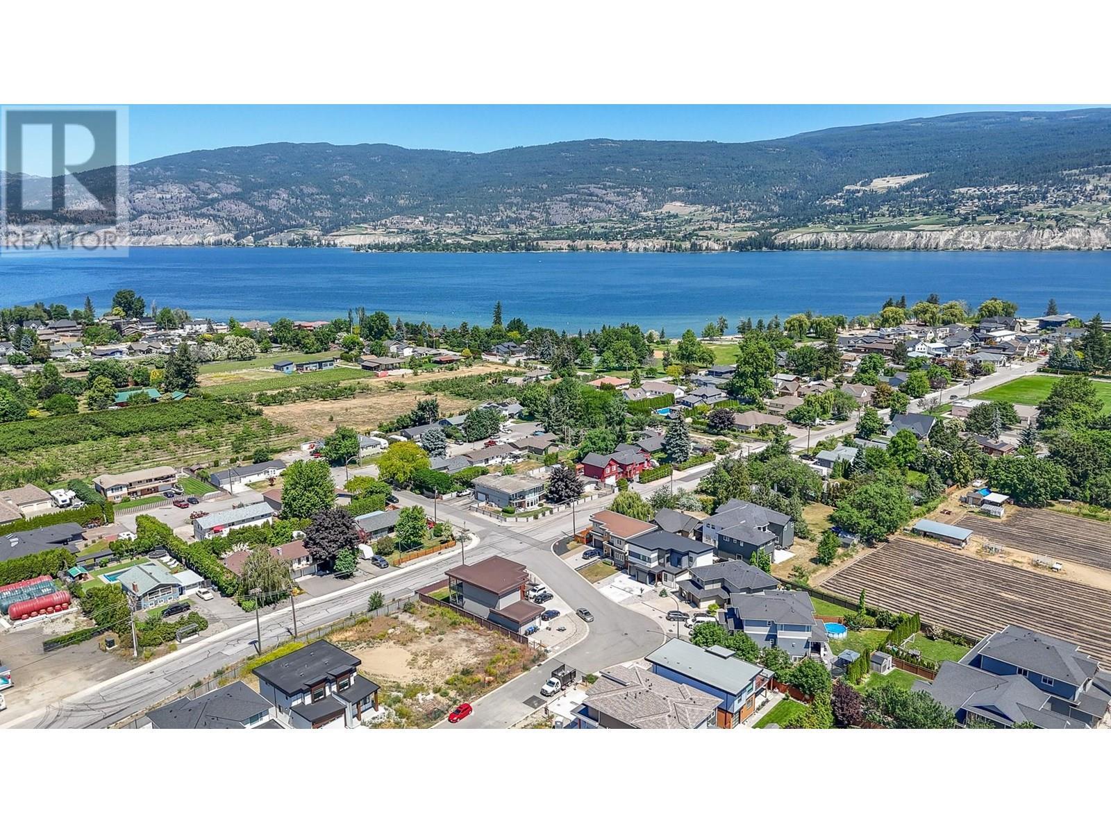 1716 Treffry Place. Summerland, British Columbia